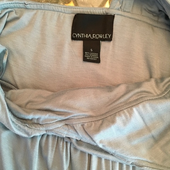 Beautiful One-Shoulder Top - Picture 4 of 4